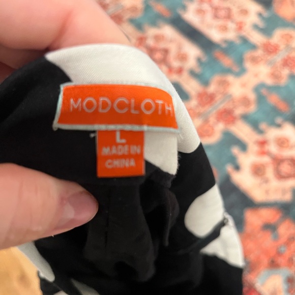 ModCloth polka dot A-line skirt - Picture 2 of 3